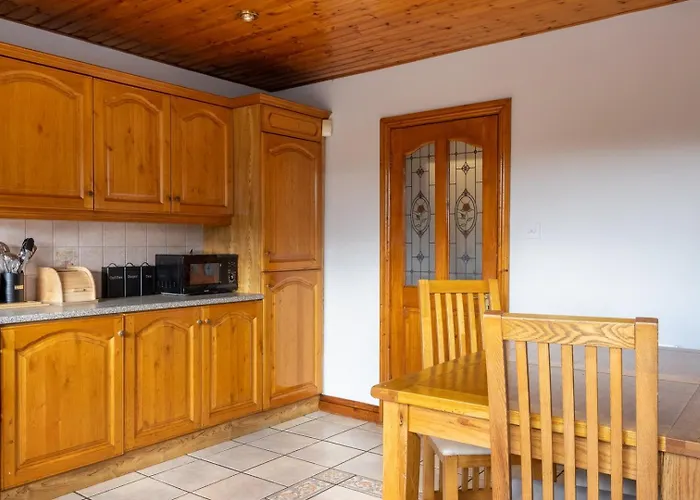 Ferienhaus Guestready - Cosy Retreat In Chapelizod Dublin